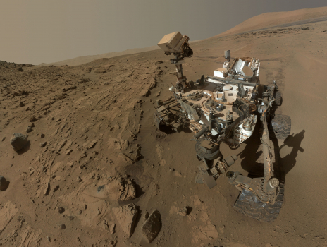 37899_curiosity-rover-selfie-Windjana-holes-PIA18390-464x350