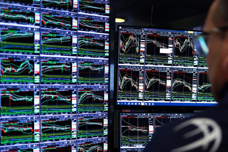 US-ECONOMY-MARKETS