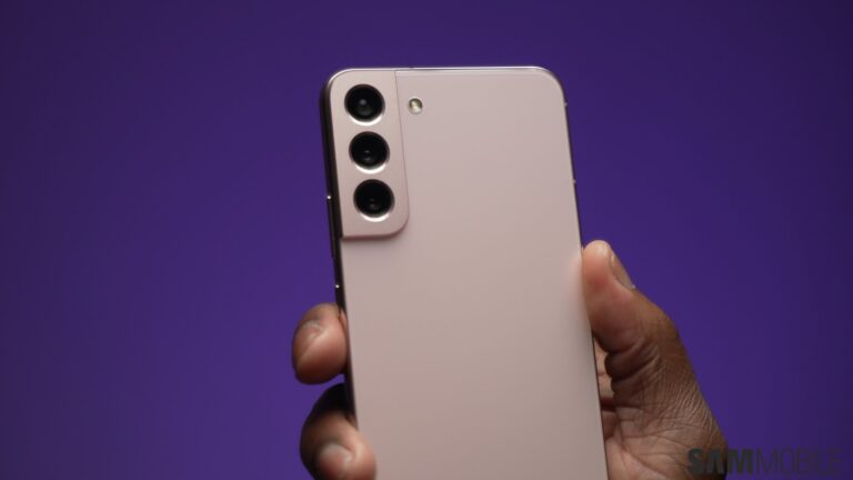 Galaxy-S22-Plus-2