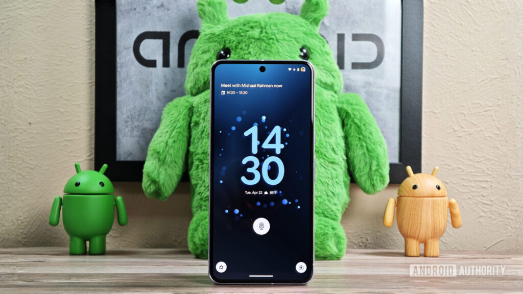 New-lock-screen-layout-on-Pixel-phones-hero-image-scaled