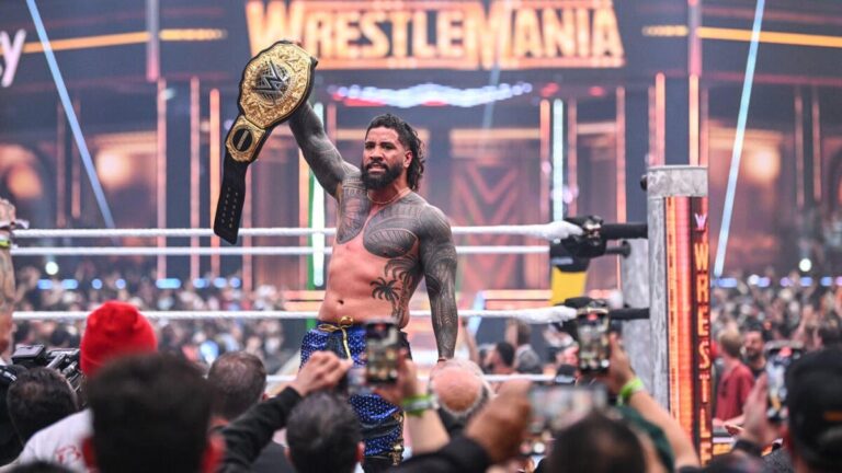 jey-uso-winner-belt-getty