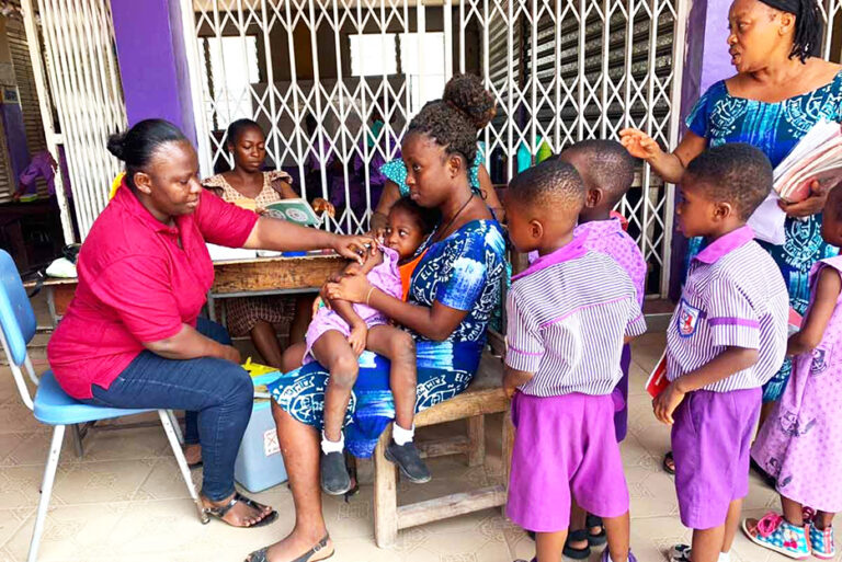 A-healthcare-Children-being-vaccinated-in-Ghana